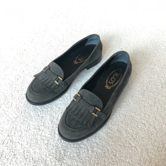 •SOLD•Tod’s suede loafers, grey color, super cute - Picture 1 of 3
